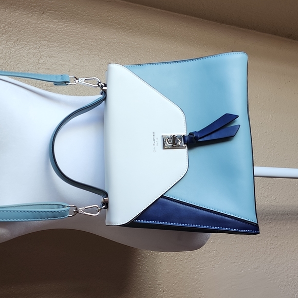 David Jones Paris Vegan Leather Handbag - Picture 3 of 13